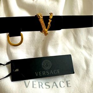 Women's Versace belt authentic gold black leather thin belt